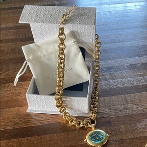 Elegant Gold Necklace with Teal Pendant